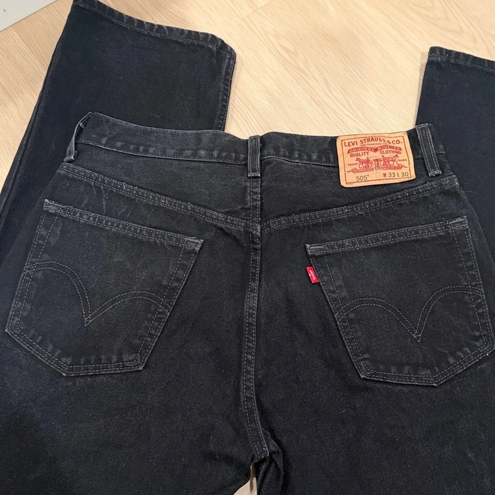 Levi’s 505 Black jeans 33x30